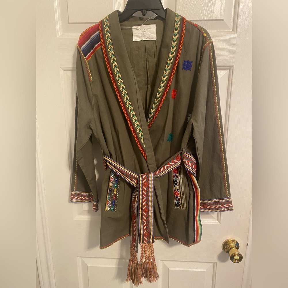Beautiful Zara Women Outwear Multicolor Embroidered Jacket Size M